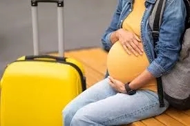 Travel recommendation during pregnancy image